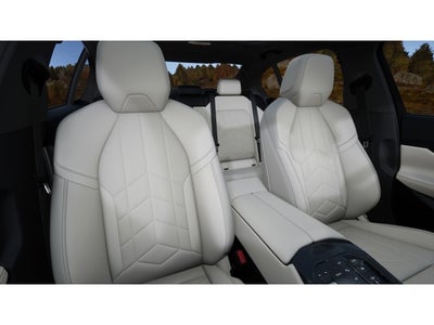 2027 BMW 550e Base