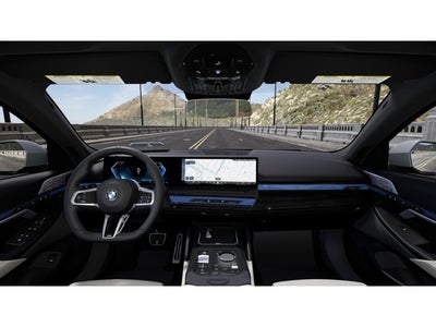 2026 BMW 550e Base