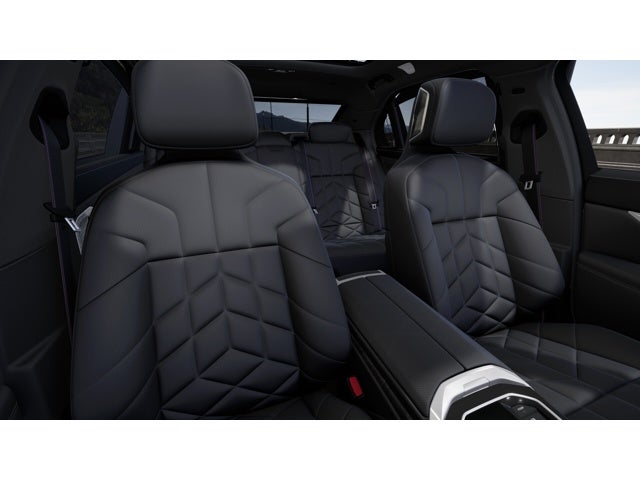 2026 BMW 760i Base