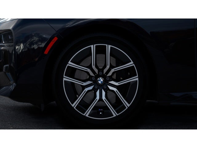 2026 BMW 760i Base