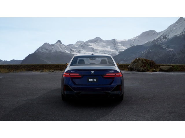 2027 BMW 540i Base