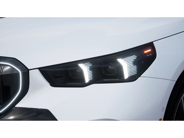 2027 BMW 540i Base