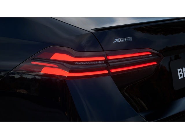 2027 BMW 540i Base