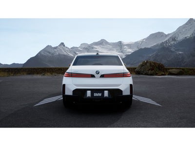 2027 BMW 740i Base