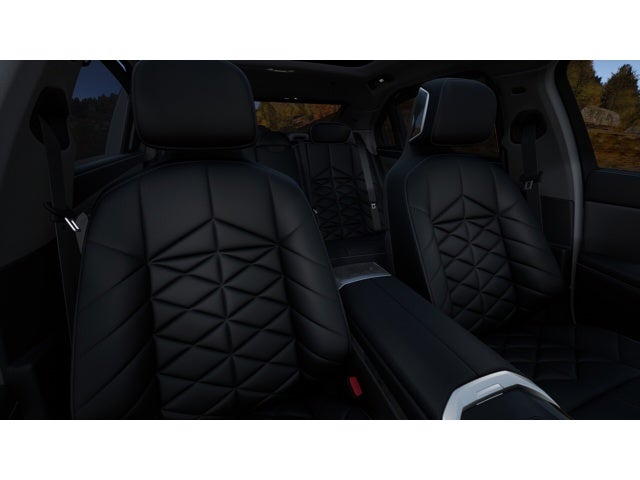 2027 BMW 740i Base