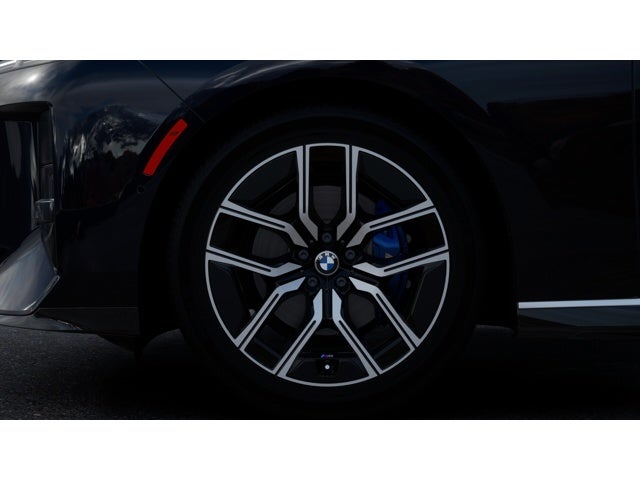 2027 BMW 740i Base