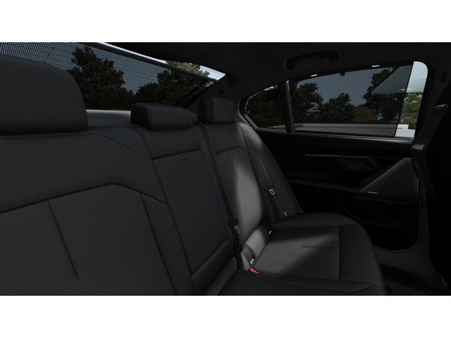 2027 BMW M5 Base