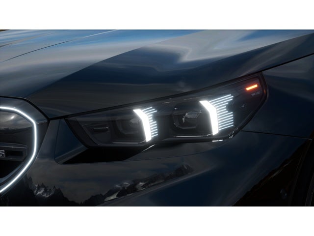 2027 BMW M5 Base