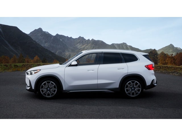 2027 BMW X1 Base