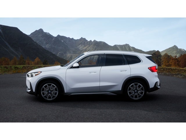2027 BMW X1 Base